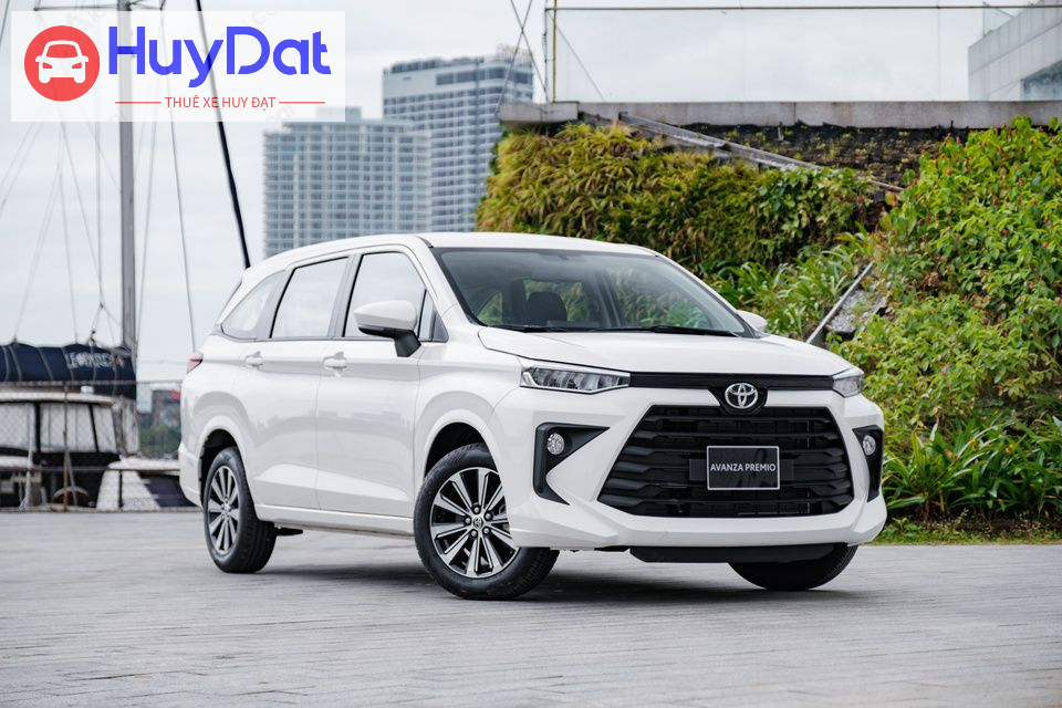 Cho thuê xe 7 chỗ 1 ngày có tài xế giá rẻ tại TPHCM