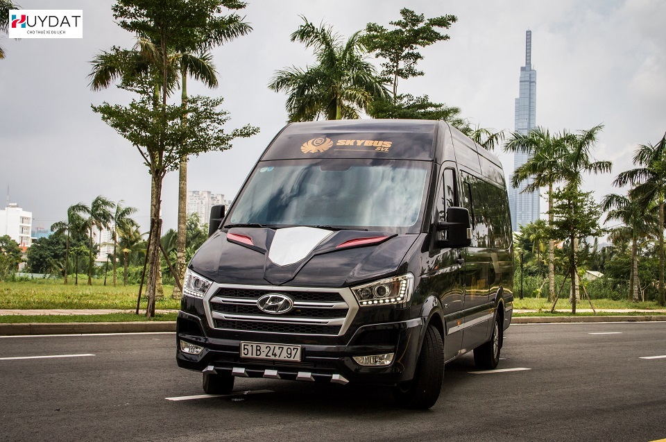 Bảng Giá Thuê Xe 12 Chỗ Limousine TPHCM【Có Tài Xế】1 Ngày 1 Thuê Xe 12 Chỗ Limousine tại Cty TNHH Thương Mại Dịch Vụ Vận Tải KIM CƯƠNG