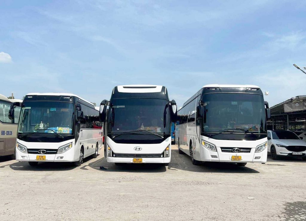 Cho Thuê Xe 45 Chỗ Tại Bình Dương Có Tài Xế 1 Cho thuê xe 45 chỗ tại Bình Dương có tài xế chuyên nghiệp