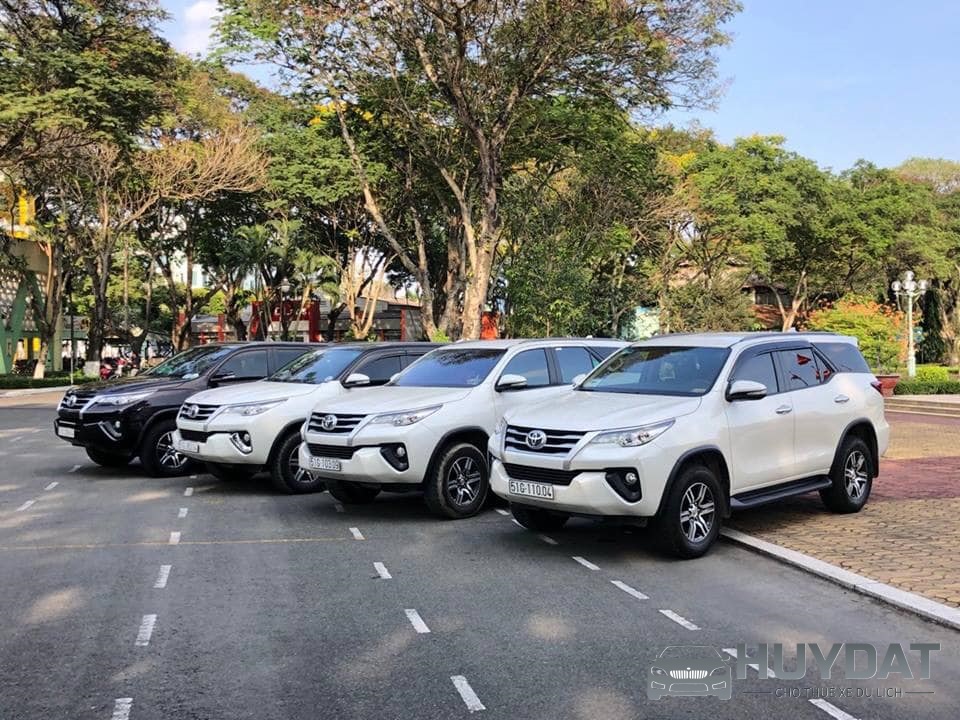 Giá Thuê Xe Du Lịch 4, 7, 16 Chỗ Tại Cần Thơ Có Tài Xế 4 Mướn xe 7 chỗ tại Cần Thơ giá rẻ, uy tín